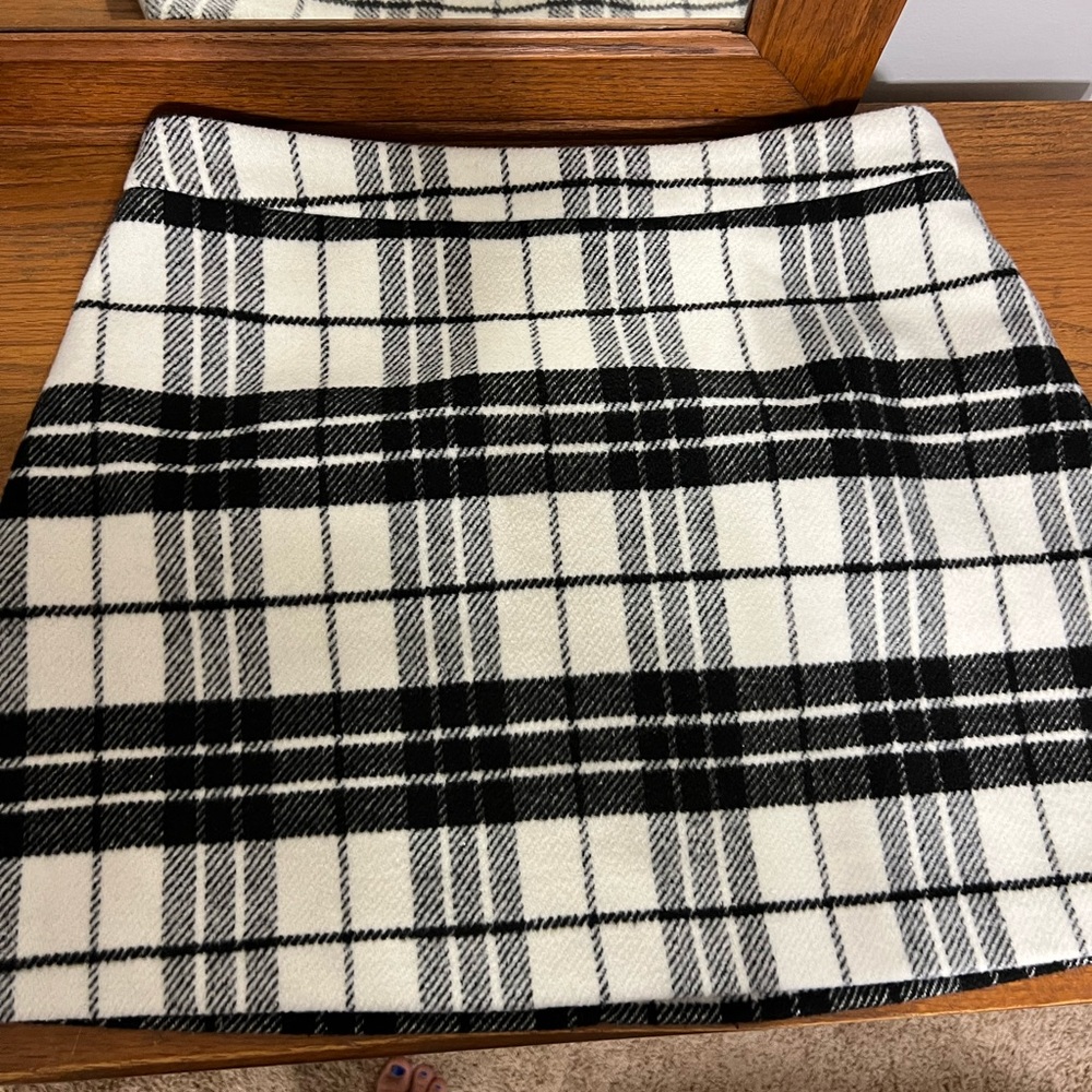 Plaid mini skirt